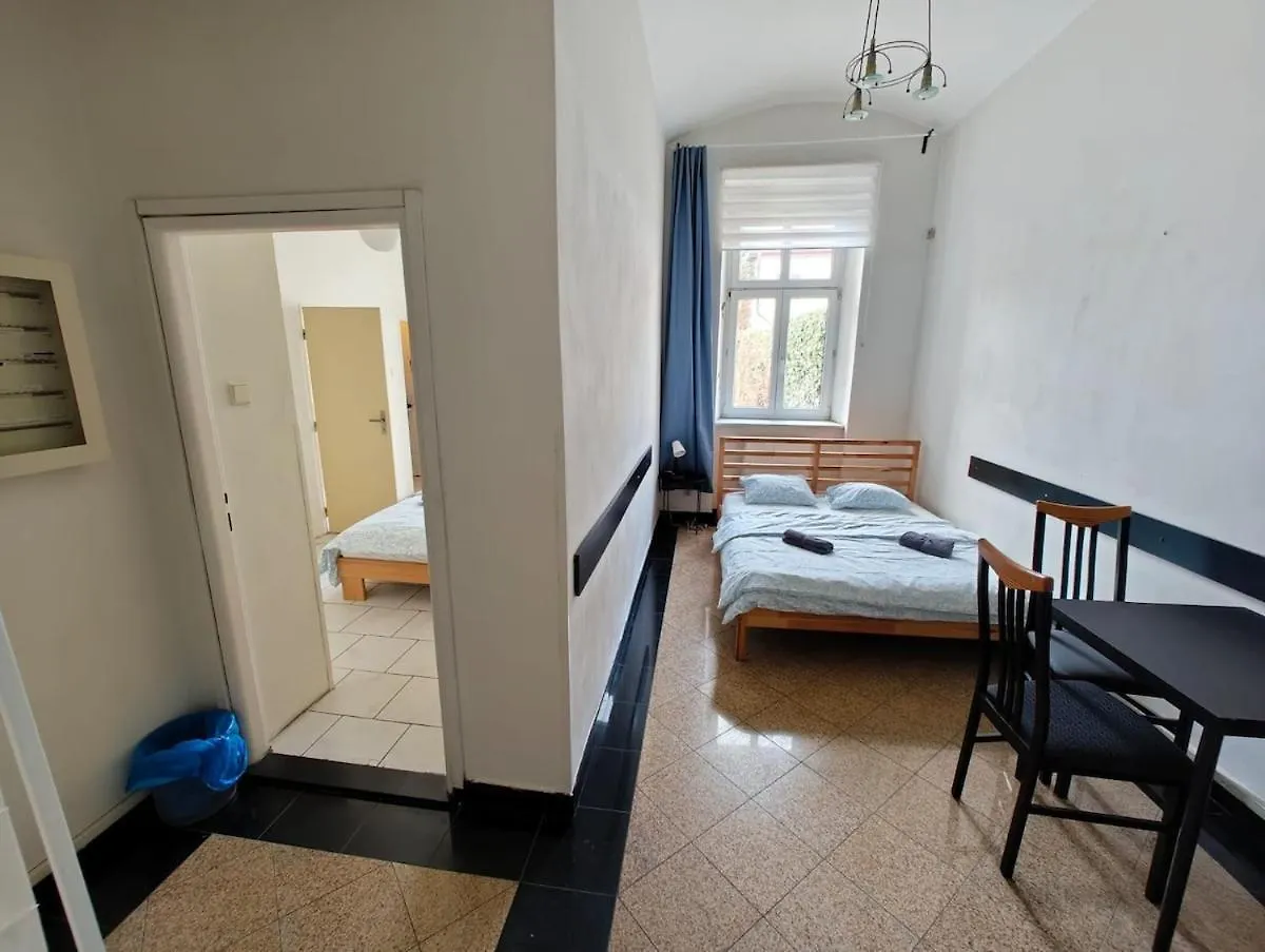 Comfy 2rooms Flat 4 persons & Parking Prague Czech Republic